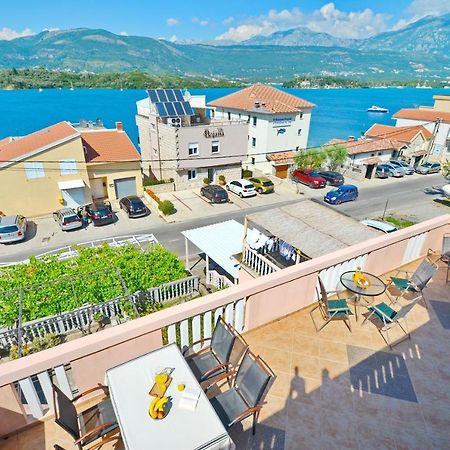 Stradioti Apartments Tivat Extérieur photo