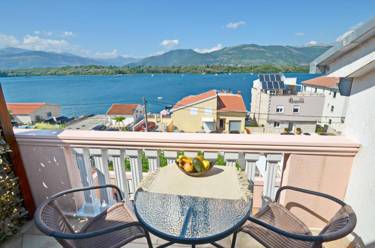 Stradioti Apartments Tivat Extérieur photo