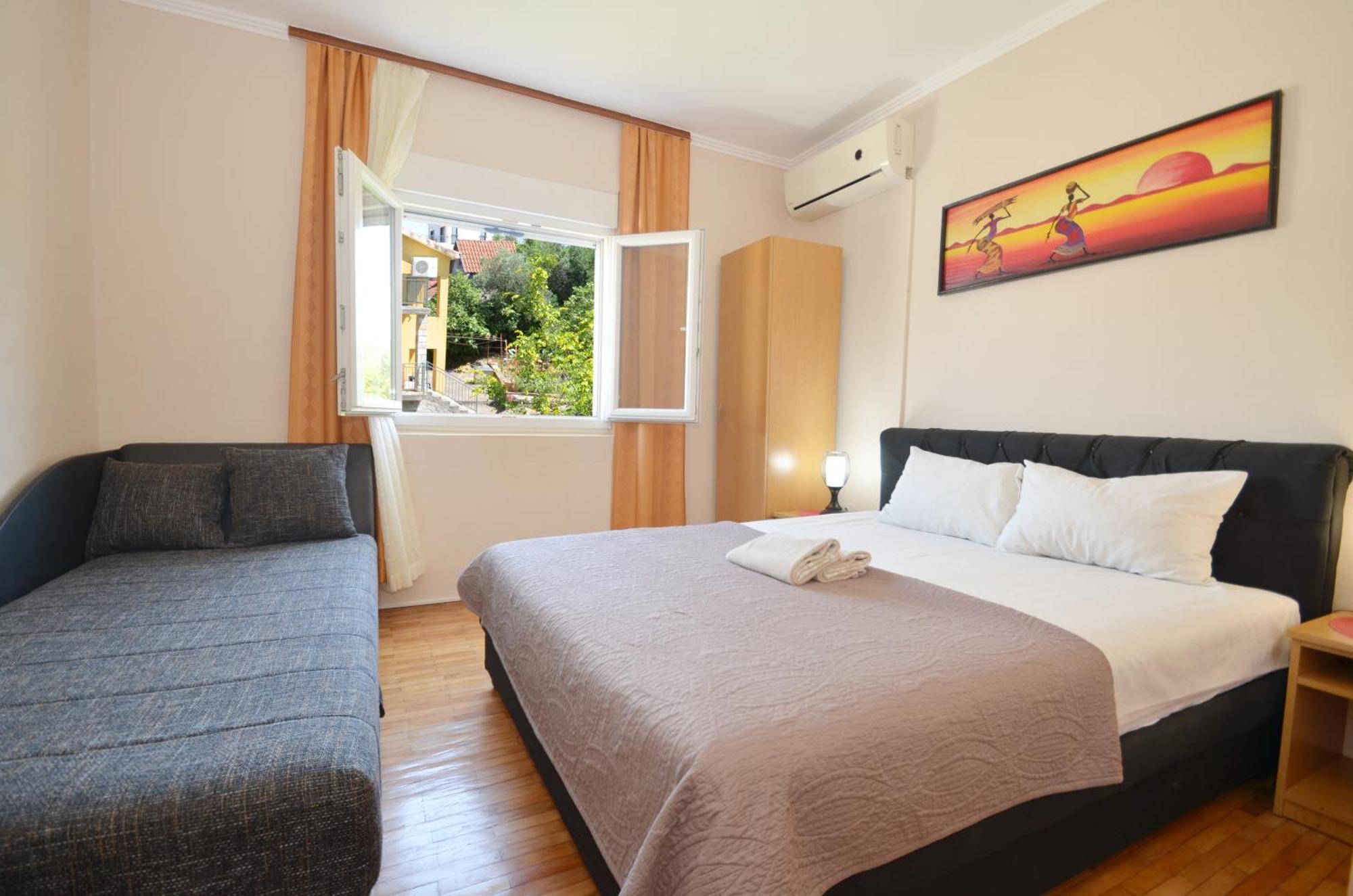 Stradioti Apartments Tivat Extérieur photo